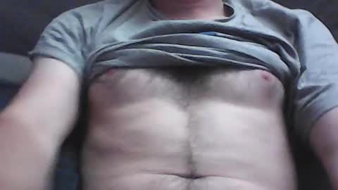 frencheeboy online show from June 11, 10:41 pm