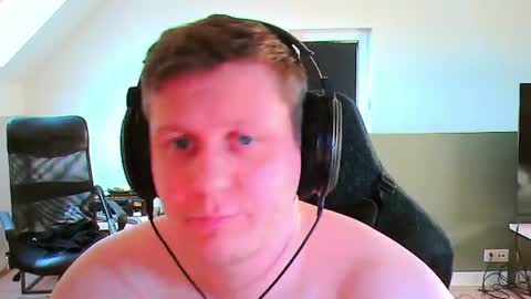 French fries online show from August 4, 6:04 pm