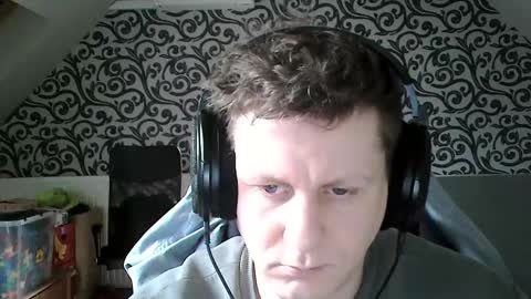 French fries online show from December 8, 8:30 am