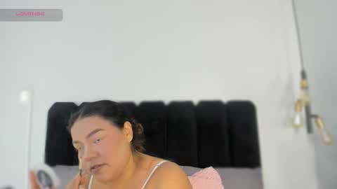 freya_blaze online show from March 7, 4:56 am