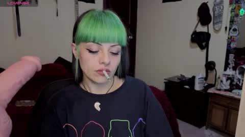 freyaa_sorceress online show from December 21, 7:37 am