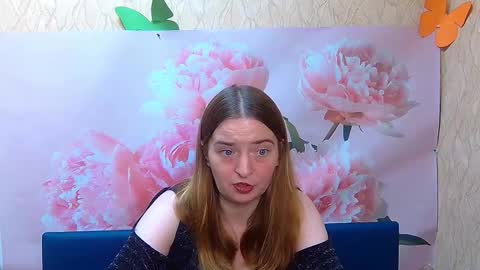 Snapshot of freyadak chatting on October 6, 5:20 pm FreyaDak online show from October 6, 5:20 pm