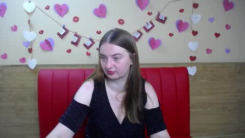 Snapshot of freyadak chatting on March 7, 6:00 pm FreyaDak online show from March 7, 6:00 pm