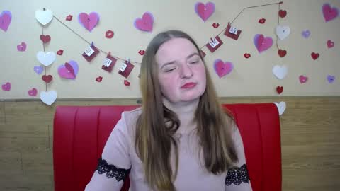 Snapshot of freyadak chatting on March 3, 6:46 pm FreyaDak online show from March 3, 6:46 pm
