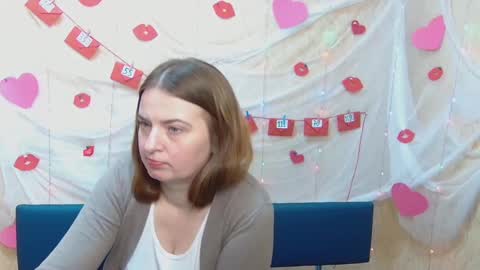 Snapshot of freyadak chatting on February 16, 12:21 pm FreyaDak online show from February 16, 12:21 pm