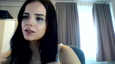 Freya online show from February 17, 9:08 am