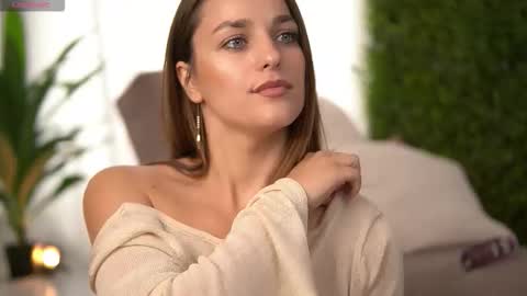 Snapshot of freyaheart chatting on October 7, 6:42 am freyaheart online show from October 7, 6:42 am