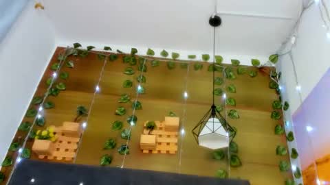 Frezzita online show from October 1, 8:30 pm