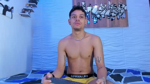 Adam y pitter online show from September 14, 1:56 pm