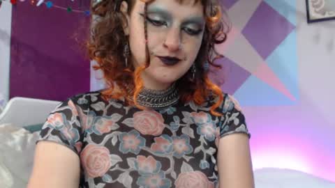 Snapshot of friskyflowers chatting on September 21, 6:34 pm cherry online show from September 21, 6:34 pm