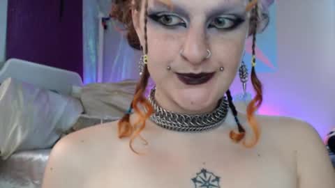 Snapshot of friskyflowers chatting on September 11, 6:31 pm cherry online show from September 11, 6:31 pm