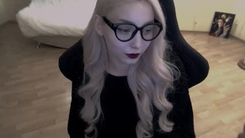 Lilith online show from September 30, 5:23 pm