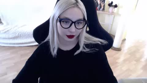 Lilith online show from February 12, 11:51 am