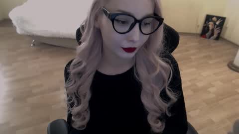 Lilith online show from September 29, 1:32 pm