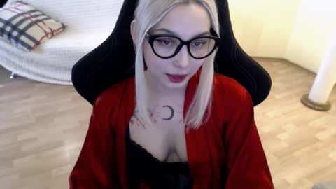 Lilith online show from February 26, 11:11 am