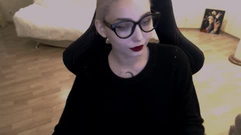 Lilith online show from October 6, 2:57 pm