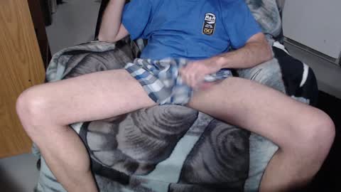 Snapshot of froy4989 chatting on January 12, 9:08 pm Froy4989 online show from January 12, 9:08 pm