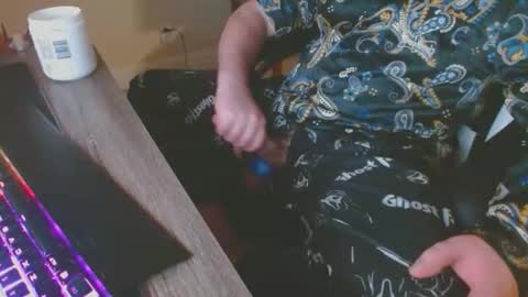 frozen_ice online show from March 22, 5:50 pm