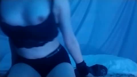 Snapshot of fu338208 chatting on September 22, 7:34 am fu338208 online show from September 22, 7:34 am