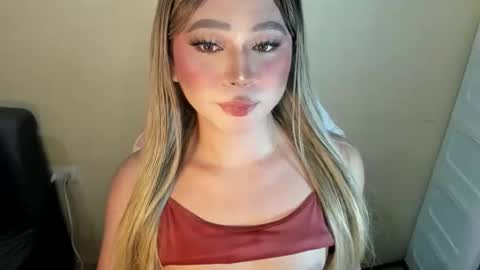 R A I N M O R A L E S  G M A I L . C O M online show from April 28, 10:52 am