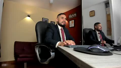 SERGIO THE SEX LAWYER online show from May 29, 5:27 am