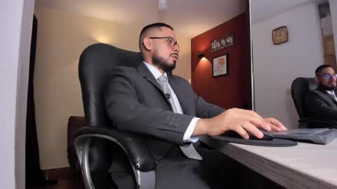 SERGIO THE SEX LAWYER online show from March 29, 4:58 am