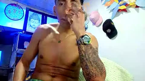 Latinfire vip online show from June 11, 1:49 am