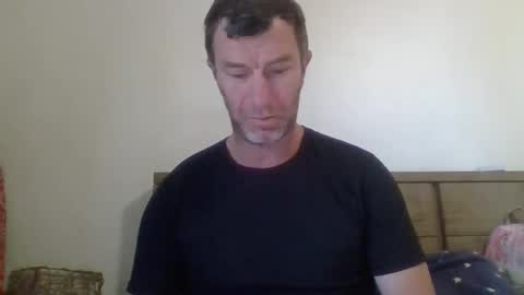 funaussieguy80 online show from May 13, 10:08 pm