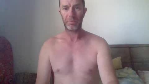 funaussieguy80 online show from July 26, 2:09 am