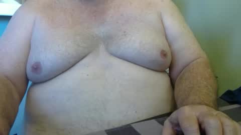 funlovinchub online show from December 1, 7:27 pm