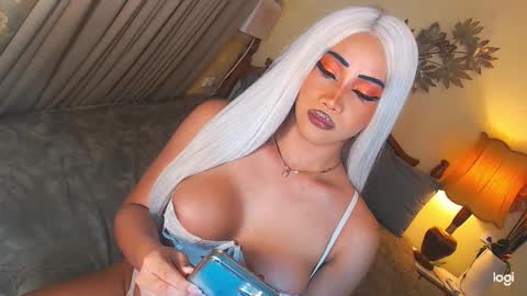 Maddonna online show from December 17, 6:53 am