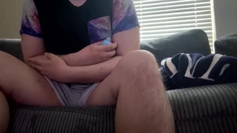 g0nz03 online show from March 2, 3:48 pm