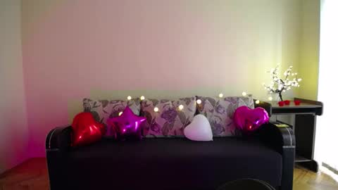 Jaklin online show from March 11, 9:02 am