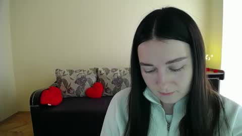 Jaklin online show from February 19, 9:52 am