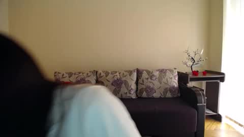 Jaklin online show from September 16, 8:17 am