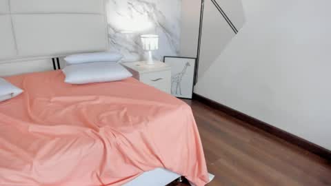 gabby_scott online show from April 29, 5:30 pm