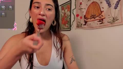 NEW ACCOUNT Gabriella online show from November 18, 5:49 pm