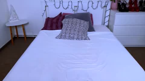 GabiCarter online show from February 12, 8:29 am