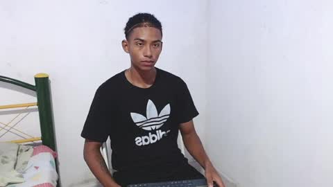 gabi_gol online show from May 12, 3:32 pm
