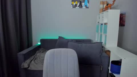 The next stream in car 1 december 10pm time in France online show from October 19, 8:35 pm