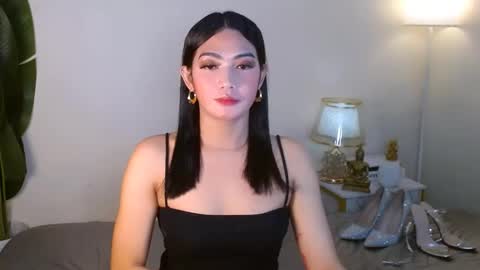 gabriela_deluxe online show from November 26, 4:26 pm