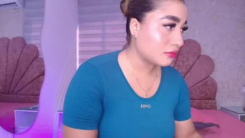 gabriela online show from April 7, 7:16 pm