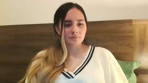 Gabriela Miller online show from March 22, 11:42 pm