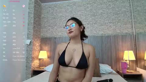 Gabriela Vargas online show from March 23, 3:55 am