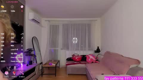 Gabrielaaaa online show from September 13, 8:00 pm