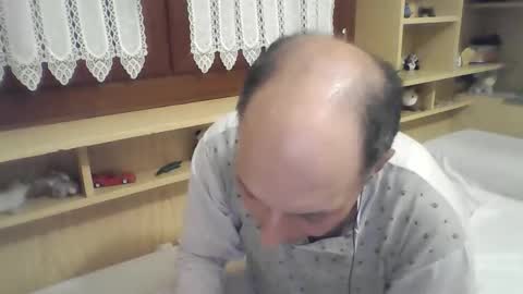Snapshot of gabrielegr22 chatting on October 1, 5:23 pm Gabriele online show from October 1, 5:23 pm