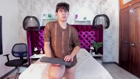 gabriell_ramirez_ online show from March 11, 9:56 am