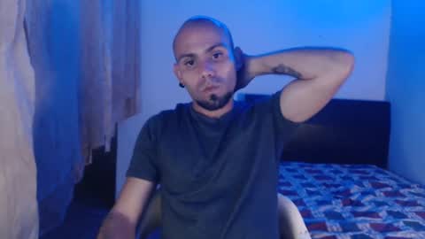 Gabriel online show from February 3, 10:43 pm