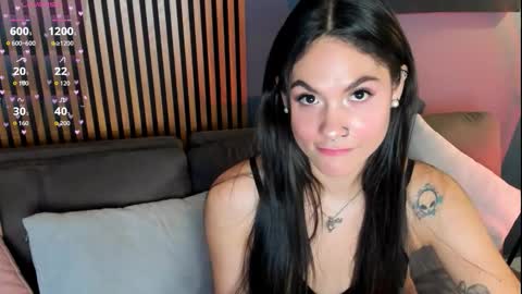 Snapshot of gaby__ferrer_ chatting on October 7, 2:13 pm GABY online show from October 7, 2:13 pm