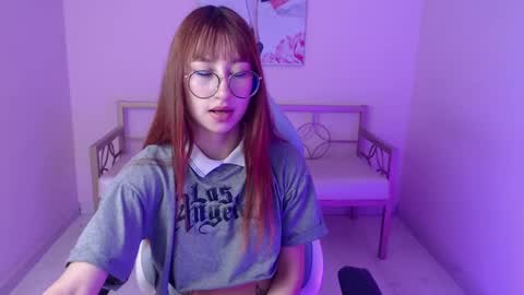 Snapshot of gaby_angel25 chatting on September 23, 12:32 pm .. .. online show from September 23, 12:32 pm